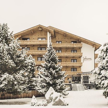 Hotel Johanna Mitten Im Oetztal امهاوسن المظهر الخارجي الصورة