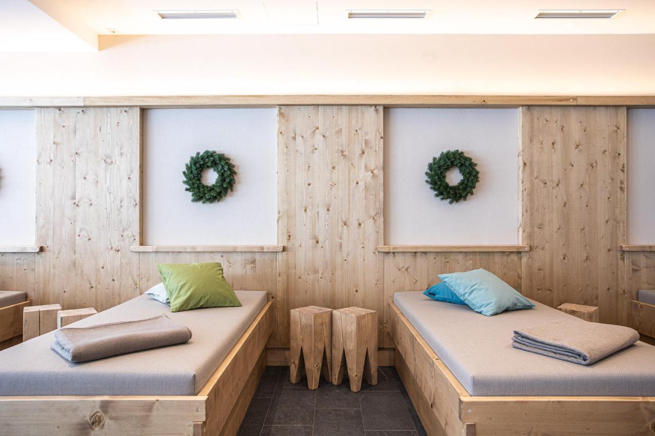 Hotel Johanna Mitten Im Oetztal امهاوسن المظهر الخارجي الصورة